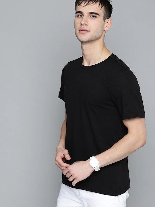Solid Half Sleeve Men T-shirt Black 5